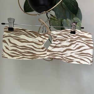 Aerie Gold Zebra Stripe Bikini Top ✨💧🦓